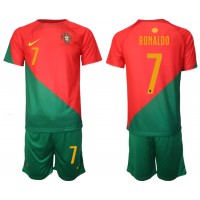 Portugal Cristiano Ronaldo #7 Hjemme Trøje Børn VM 2022 Kortærmet (+ Korte bukser)